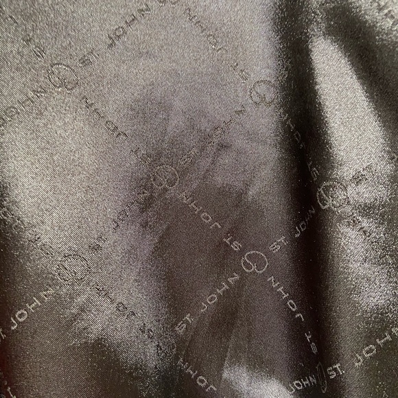 St. John plush bomber jacket.Brown size medium - Picture 4 of 7